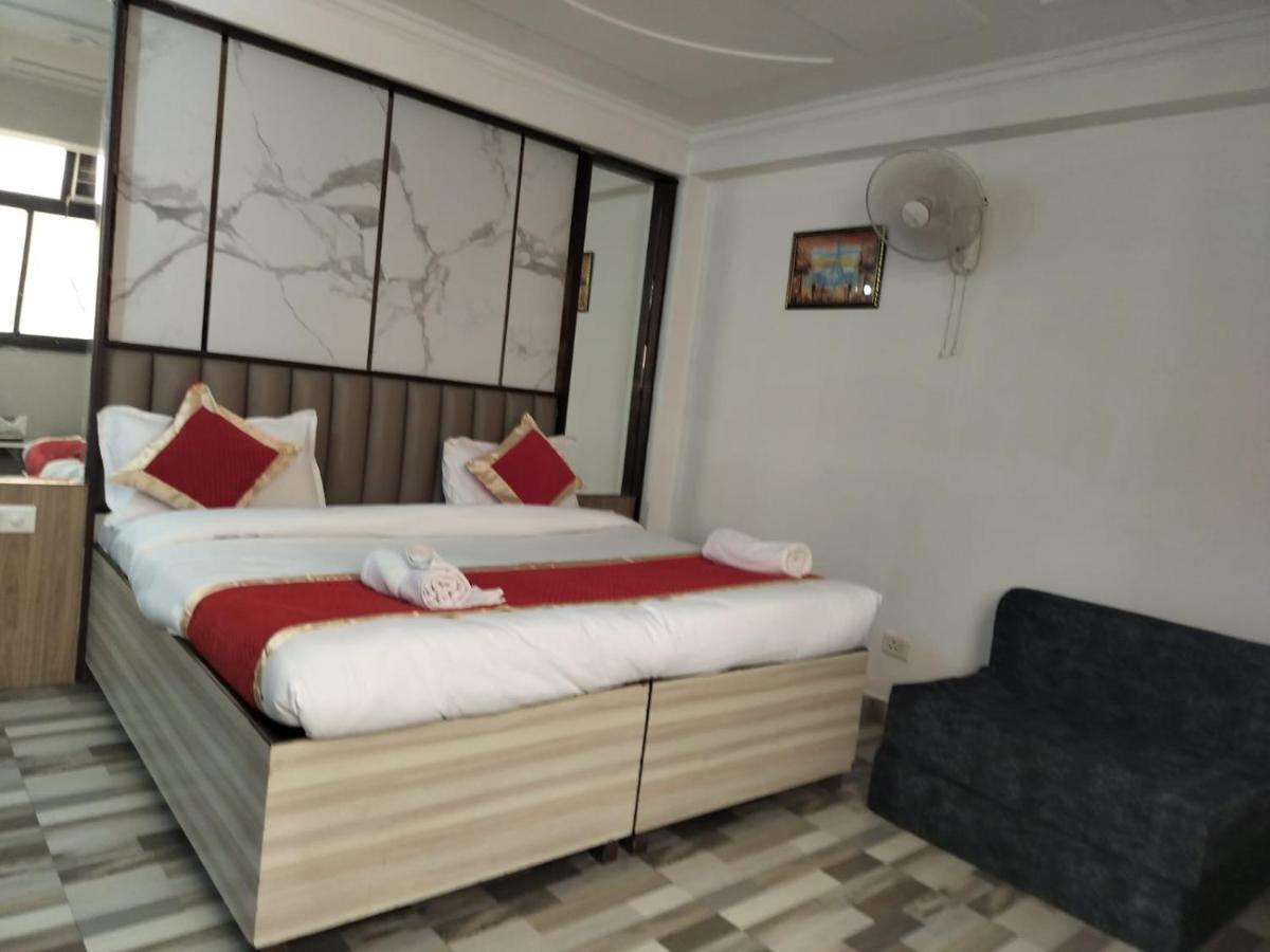 Hotel Clink New Delhi Airport Kültér fotó